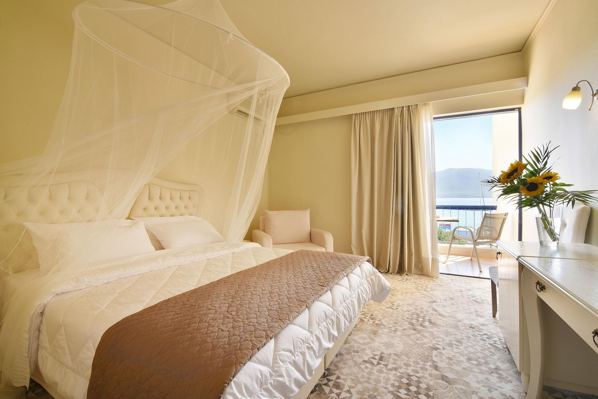 Ionion Star Hotel Lefkada City Bagian luar foto