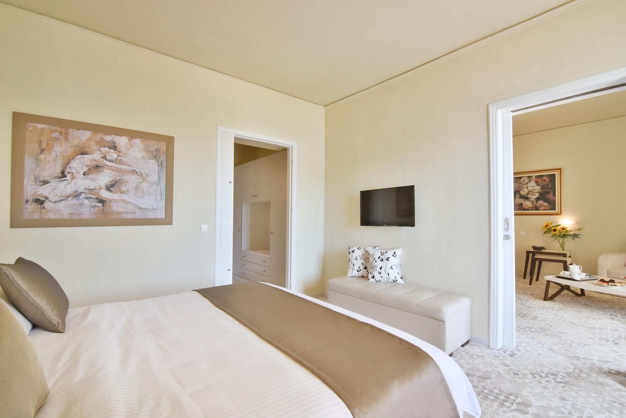 Ionion Star Hotel Lefkada City Bagian luar foto