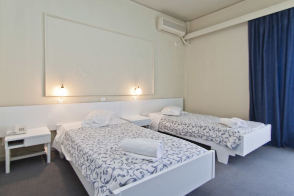 Ionion Star Hotel Lefkada City Bagian luar foto